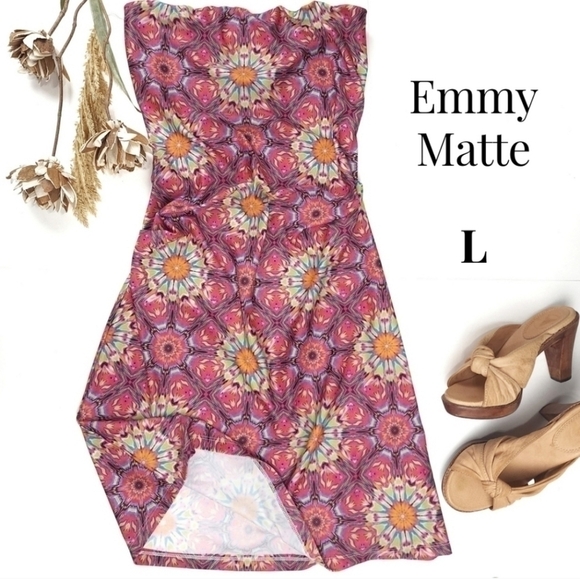 Emmy Matte Red Multicolored Rouged Dress Sz L - Picture 1 of 8